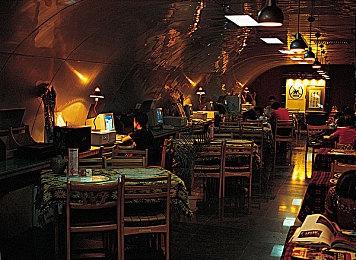 恐怖游戏《受折磨的灵魂2》预告 美女大战怪兽